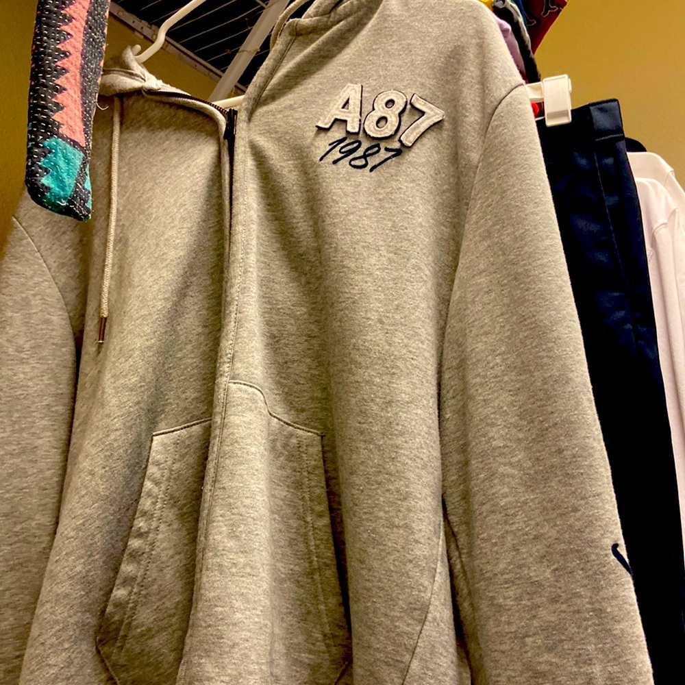 Aeropostale grey hoodie